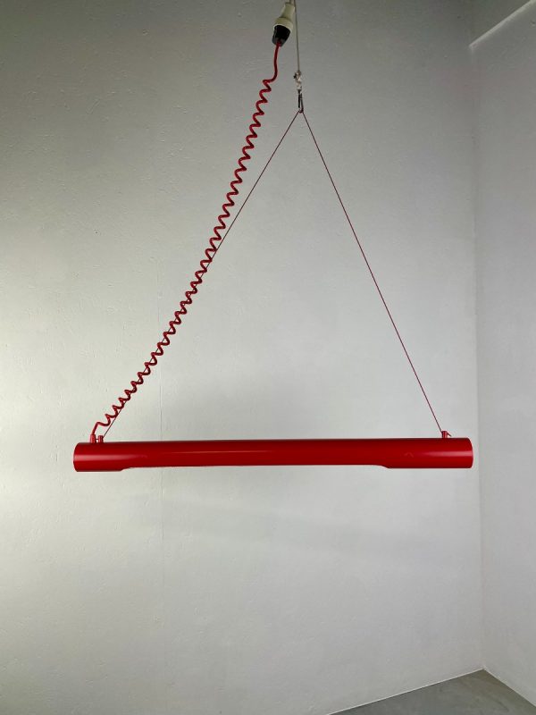 echtvintage Modern fluorescent tube lamp - echt vintage 90s lighting - rare red plastic pop-art light by Massive Belgium