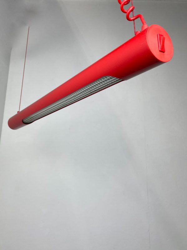 echtvintage Modern fluorescent tube lamp - echt vintage 90s lighting - rare red plastic pop-art light by Massive Belgium