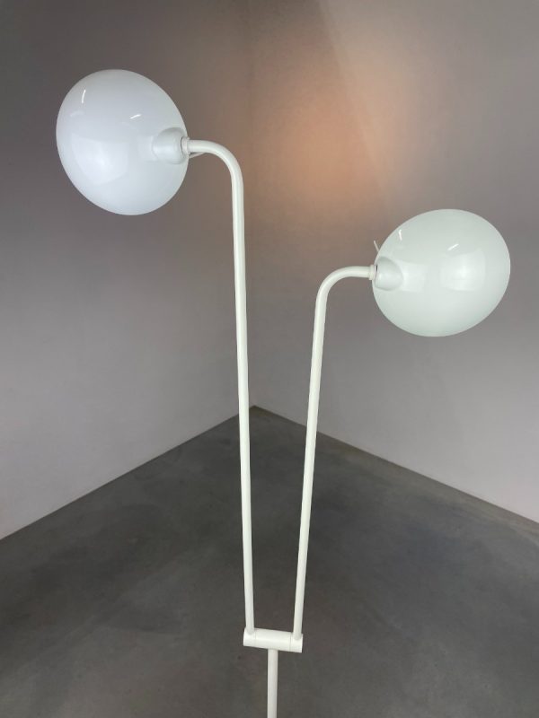 Vintage modern 80s floor lamp with two arms - large white metal slim twin design by Massive Belgium lighting - echtvintage