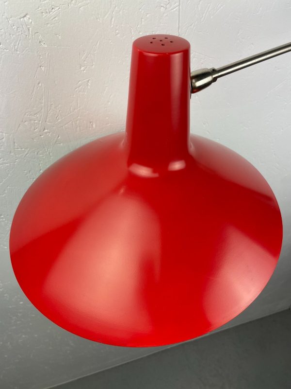 echt vintage Rare swivel wall lamp - vintage design lighting from the 50s - red aluminum lampshade - Modern Mid Century light