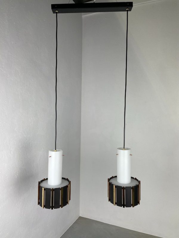 echt vintage Vintage 1960s twin beam pendant lights - opaline glass brass copper metal pendant lamp - mid century lighting