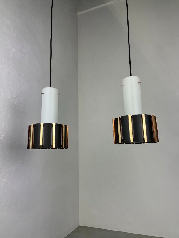 echt vintage Vintage 1960s twin beam pendant lights - opaline glass brass copper metal pendant lamp - mid century lighting