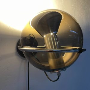 Raak Basket bol wall light - C1512.20 - vintage 1970s Dutch design lighting - smoke glass lamp - Frank Ligtelijn - globe